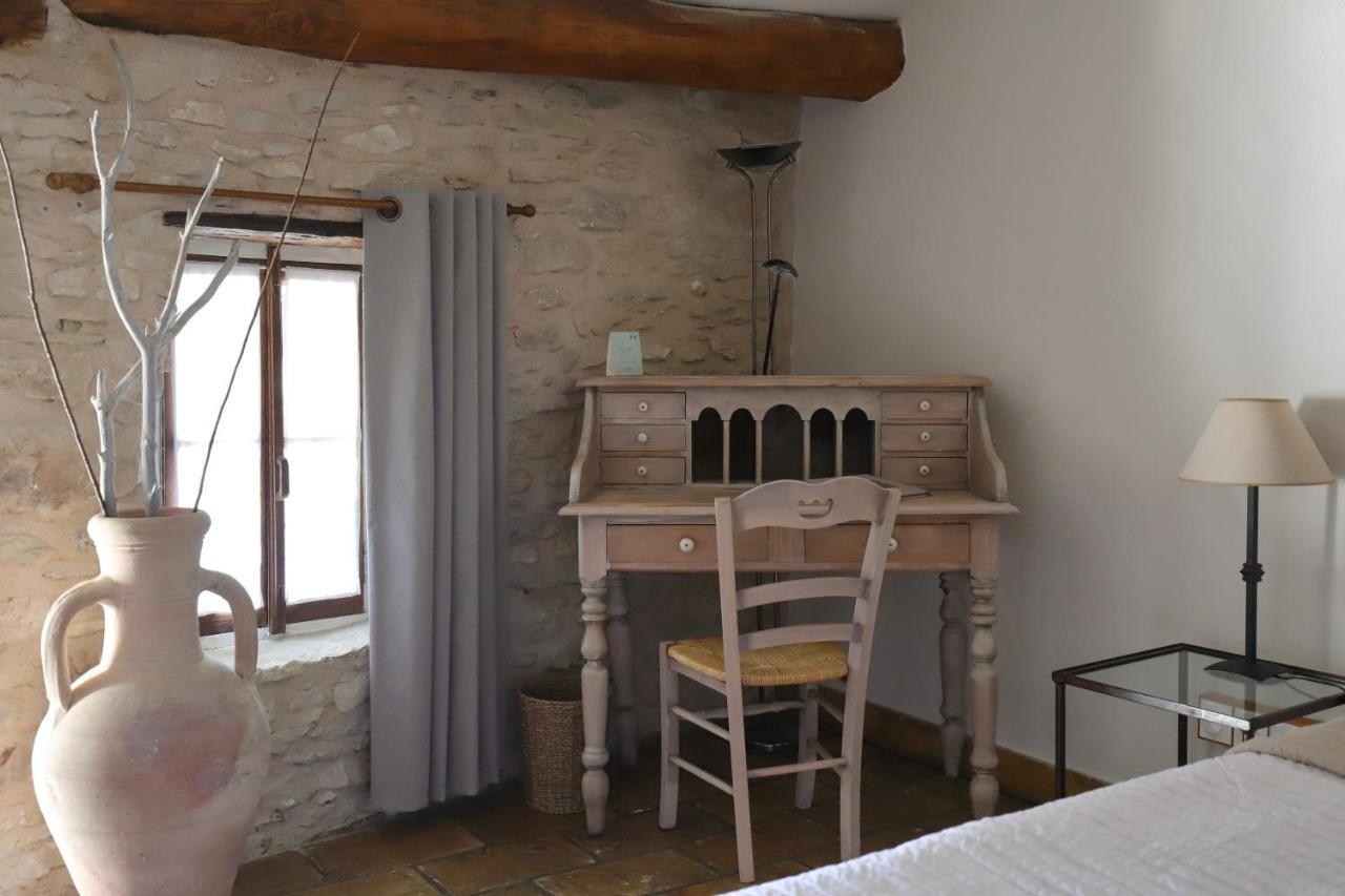 Hotel La Ferme De La Huppe Gordes Exterior foto
